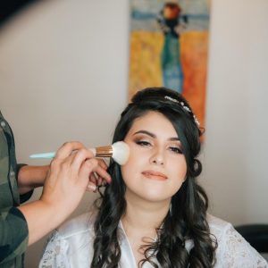Maquillaje Profesional y Peinado a Domicilio |Novias | Grados |Quinceaños